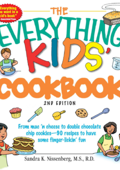 EVERYTHING KIDS' COOKBOOK Cover
